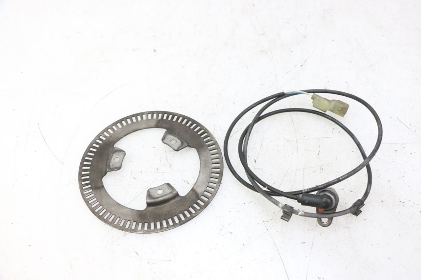 photo de REAR ABS SENSOR PEUGEOT SATELIS 125 (2010 - 2012) - Zoom on usage condition