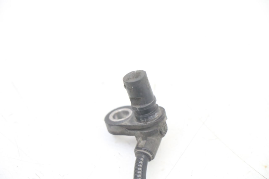 photo de REAR ABS SENSOR SUZUKI BURGMAN 125 (2018 - 2021) - Zoom on usage condition