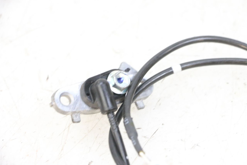 photo de REAR ABS SENSOR YAMAHA TRICITY 300 (2020 - 2024) - Zoom on usage condition