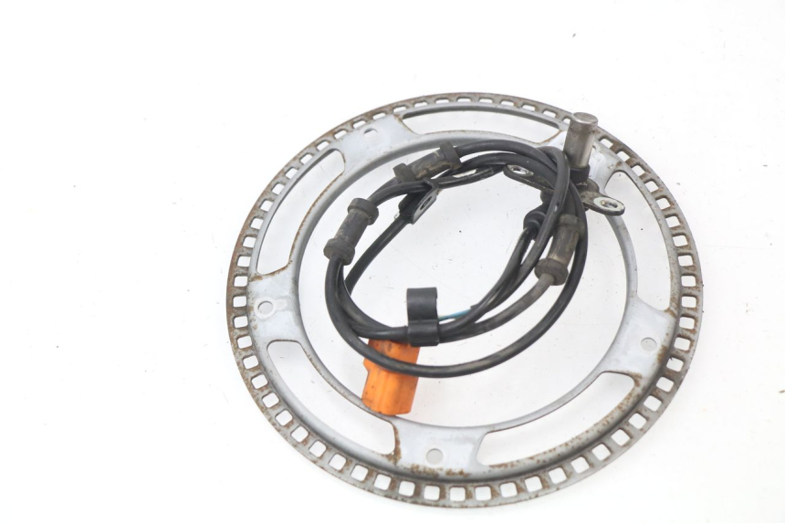 photo de REAR ABS SENSOR HONDA VFR F 1200 (2010 - 2015) - Zoom on usage condition