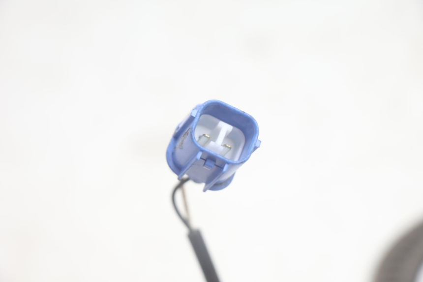 photo de FRONT ABS SENSOR SUZUKI BURGMAN EXECUTIVE ABS 650 (2006 - 2012) - Fixing points details