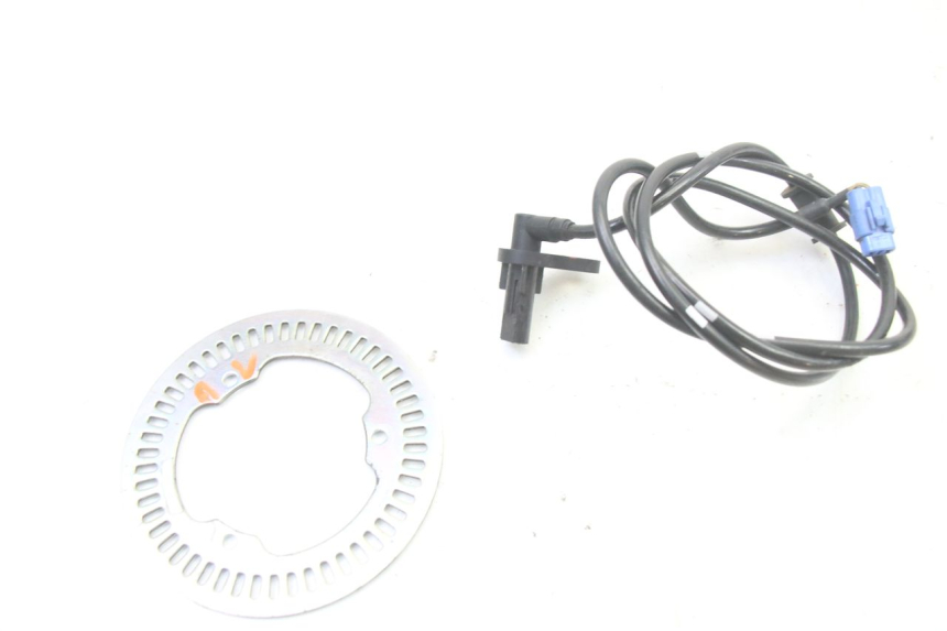photo de FRONT ABS SENSOR SUZUKI GSR 750 (2011 - 2017) - Component detail