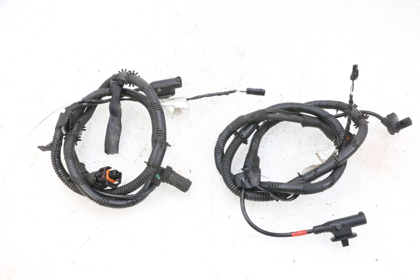 photo de FRONT ABS SENSOR PIAGGIO MP3 HPE 300 (2019 - 2026) - Additional view of the item