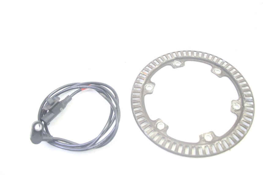 photo de FRONT ABS SENSOR PIAGGIO MP3 500 (2016 - 2018) - Technical close-up