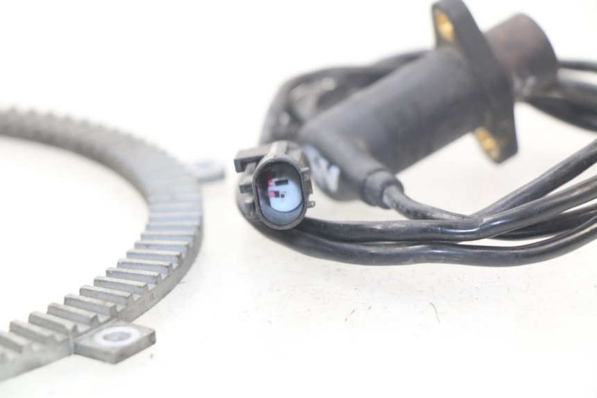 photo de FRONT ABS SENSOR BMW R RT ABS 1100 (1996 - 2001) - Technical close-up