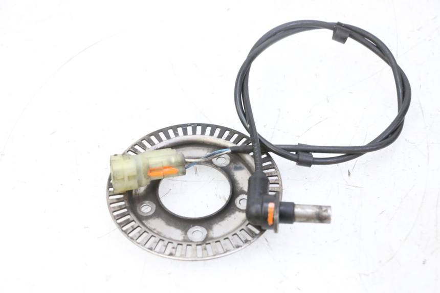 photo de FRONT ABS SENSOR PEUGEOT SATELIS 125 (2013 - 2018) - Alternative perspective