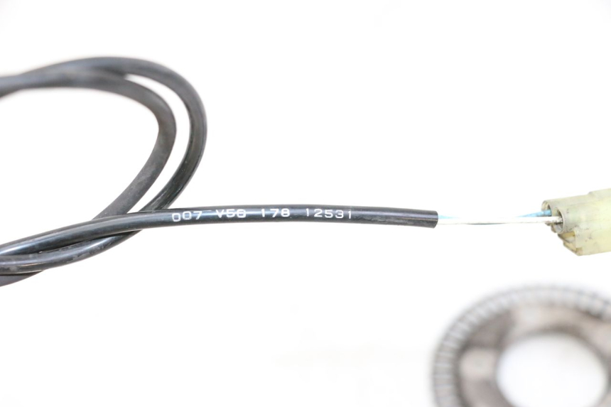 photo de FRONT ABS SENSOR PEUGEOT SATELIS 125 (2013 - 2018) - Alternative perspective