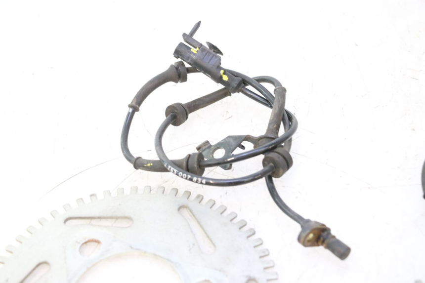 photo de FRONT ABS SENSOR CAN-AM SPYDER RS 1000 (2008 - 2012) - Additional view of the item