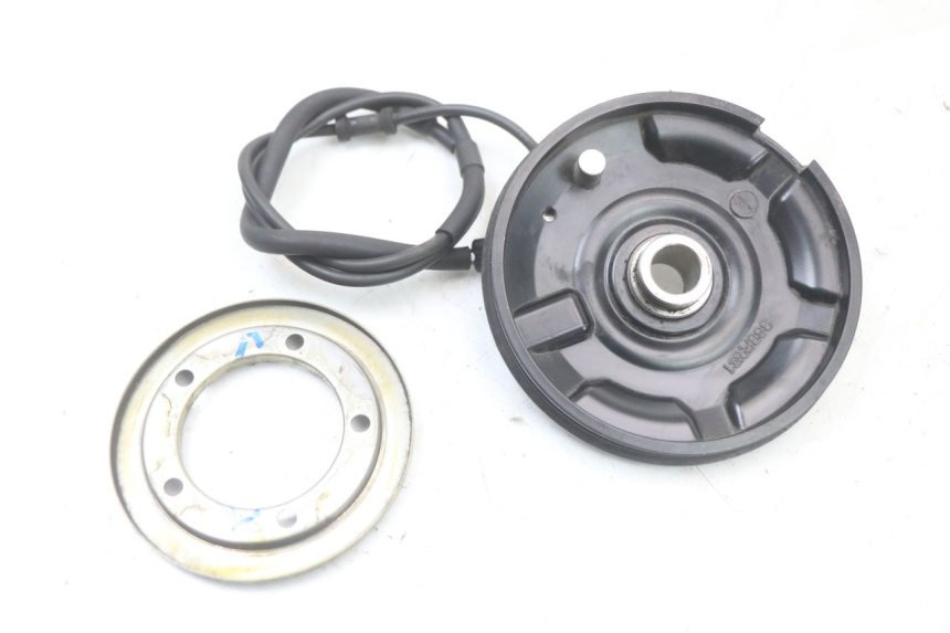 photo de FRONT ABS SENSOR YAMAHA XJ6 ABS 600 (2008 - 2016) - Component detail