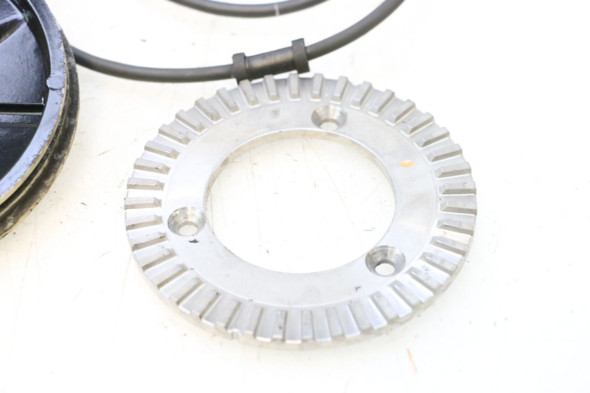 photo de FRONT ABS SENSOR YAMAHA XP T-MAX ABS 500 (2005 - 2005) - Markings and original references