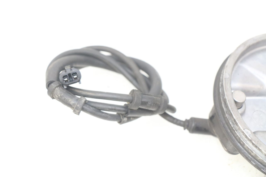 photo de FRONT ABS SENSOR YAMAHA XP T-MAX TMAX ABS 530 (2012 - 2015) - Alternative perspective