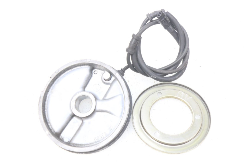 photo de FRONT ABS SENSOR YAMAHA XP T-MAX TMAX ABS 530 (2012 - 2015) - Technical close-up