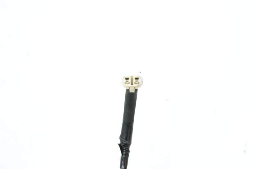 photo de FRONT ABS SENSOR YAMAHA XP T-MAX TMAX ABS 500 (2004 - 2007) - Alternative perspective