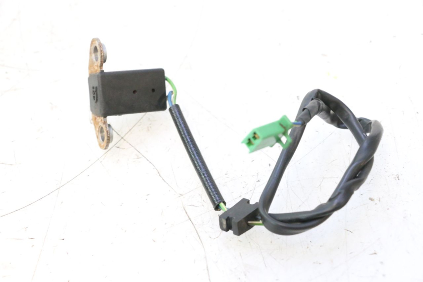 photo de IGNITION SENSOR HONDA CB TWO FIFTY 250 (1991 - 2002) - Technical close-up