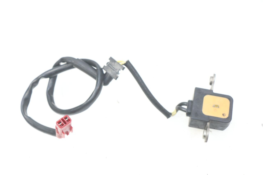 photo de IGNITION SENSOR HONDA CBRF CBR-F PC41 600 (2011 - 2013) - Zoom on usage condition