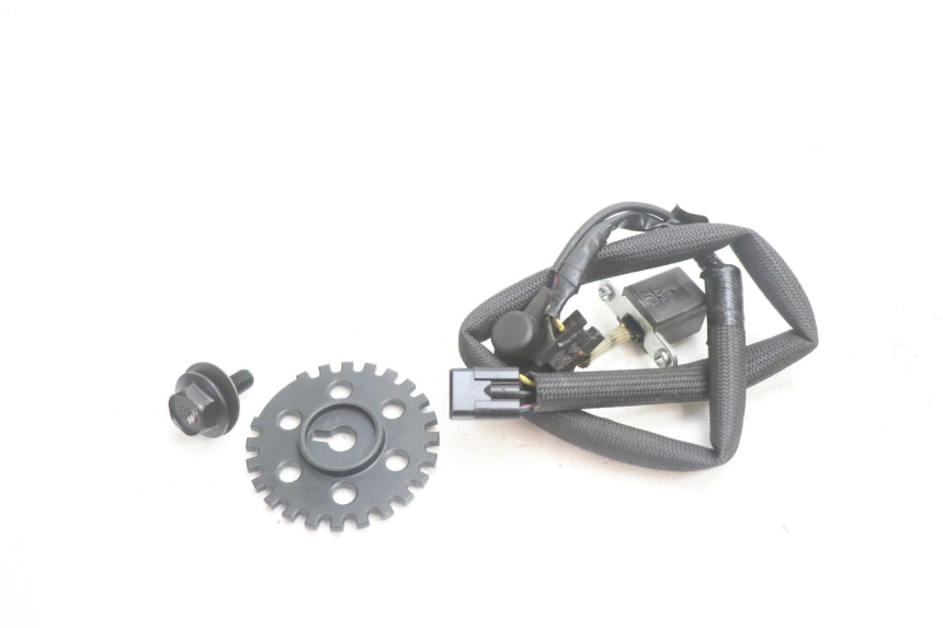 photo de IGNITION SENSOR KAWASAKI ER-6 ER6 N 650 (2005 - 2009) - Fixing points details