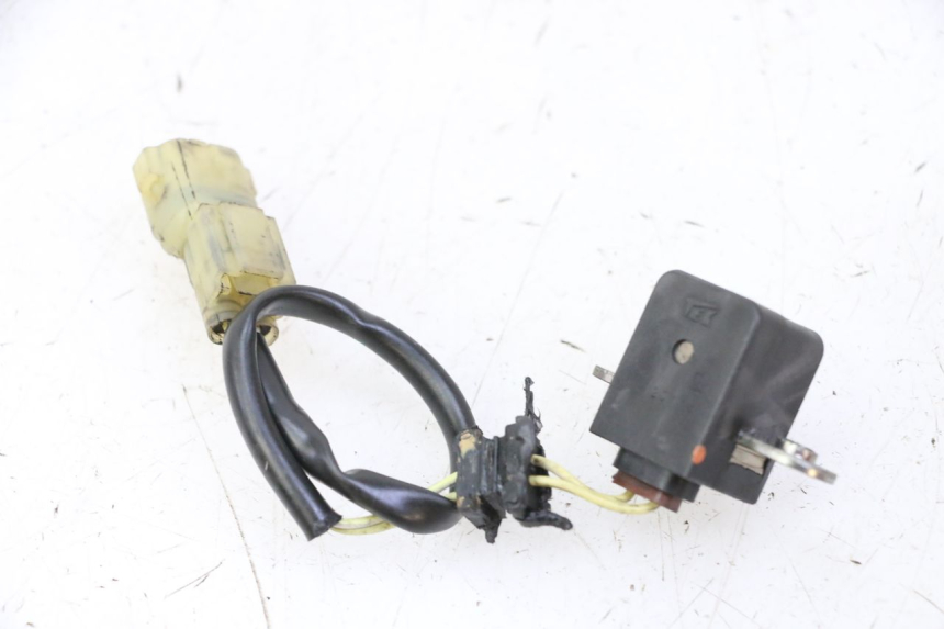 photo de IGNITION SENSOR HONDA FES S-WING SWING ABS 125 (2007 - 2015) - Component detail