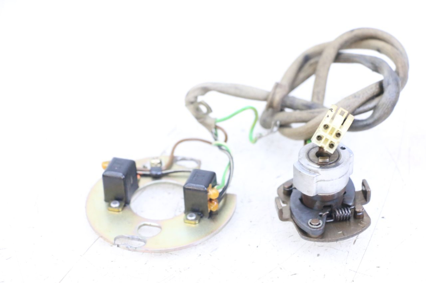 photo de IGNITION SENSOR SUZUKI GSX E 250 (1982 - 1983) - Technical close-up