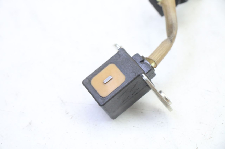 photo de IGNITION SENSOR HONDA NTV DEAUVILLE 650 (2001 - 2006) - Alternative perspective
