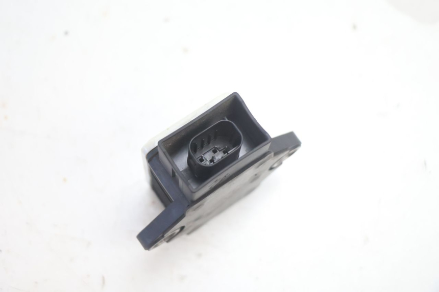 photo de LEAN ANGLE SENSOR CAN-AM SPYDER RS 1000 (2008 - 2012) - Fixing points details
