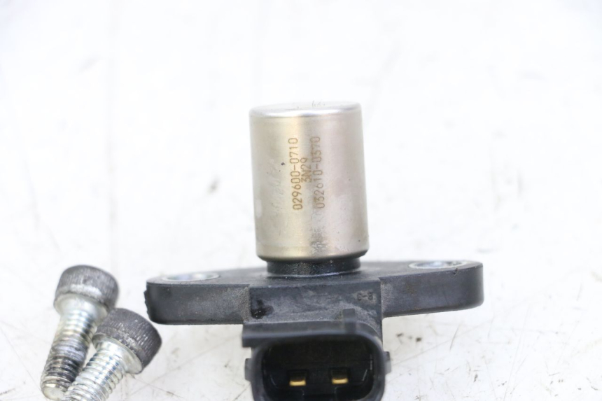 photo de CAMSHAFT SENSOR SUZUKI GSR 750 (2011 - 2017) - Component detail