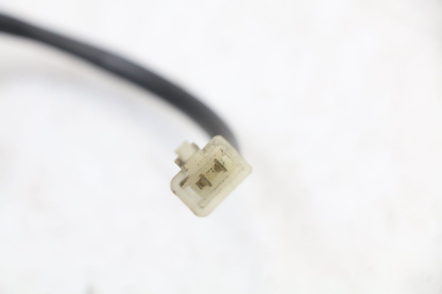 photo de TRUNK OPENING SENSOR PEUGEOT SATELIS 125 (2010 - 2012) - Technical close-up