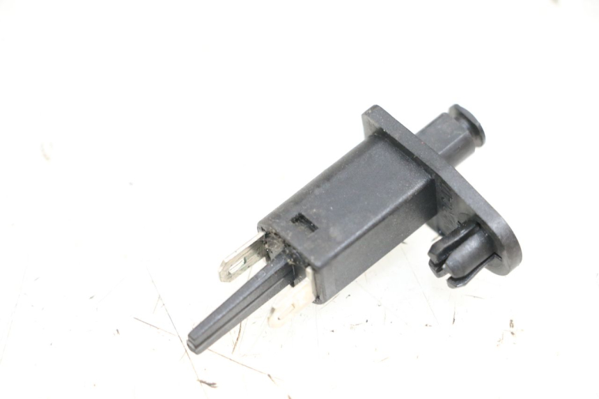 photo de TRUNK OPENING SENSOR PIAGGIO XEVO - X EVO 125 (2007 - 2017) - Component detail