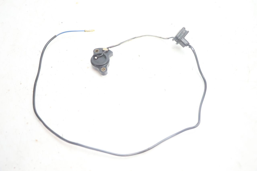 photo de NEUTRAL SENSOR SUZUKI DR S 600 (1985 - 1989) - Alternative perspective