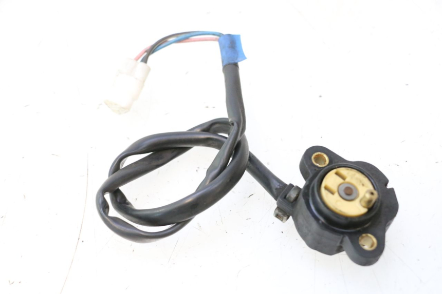 photo de NEUTRAL SENSOR SUZUKI GSR 600 (2005 - 2012) - Main view