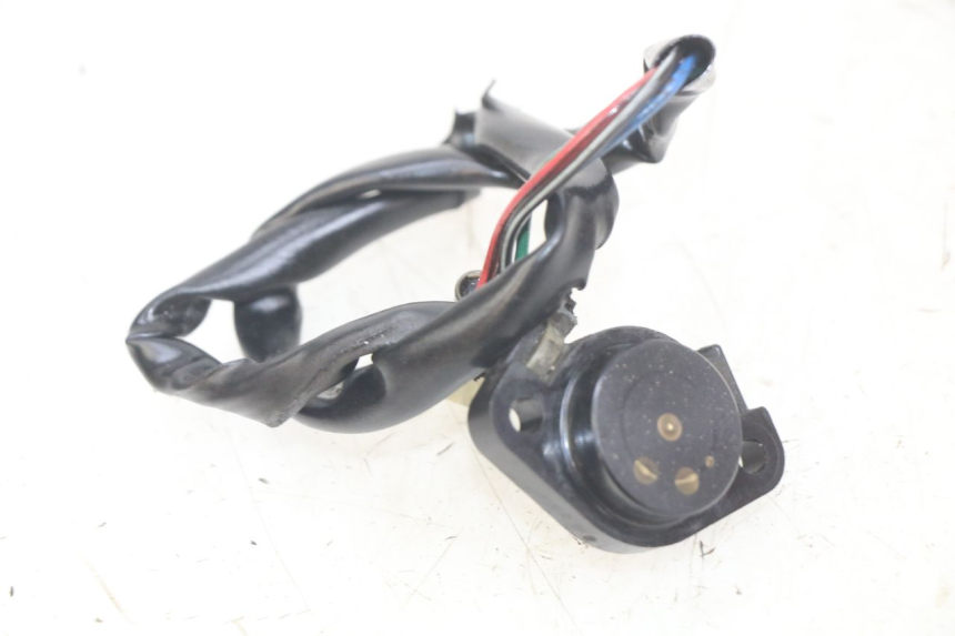 photo de NEUTRAL POSITION SENSOR SUZUKI SV N 650 (1999 - 2002) - Main view