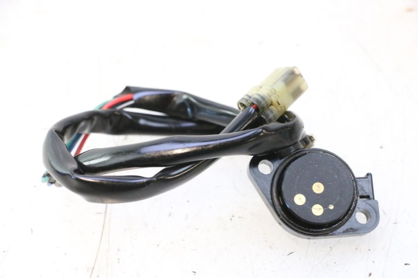 photo de NEUTRAL SENSOR SUZUKI SV S 650 (1999 - 2002) - Main view