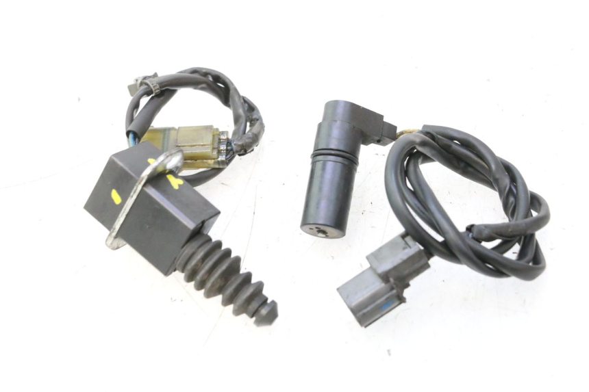 photo de CVT POSITION SENSOR SUZUKI BURGMAN EXECUTIVE ABS 650 (2006 - 2012) - Fixing points details