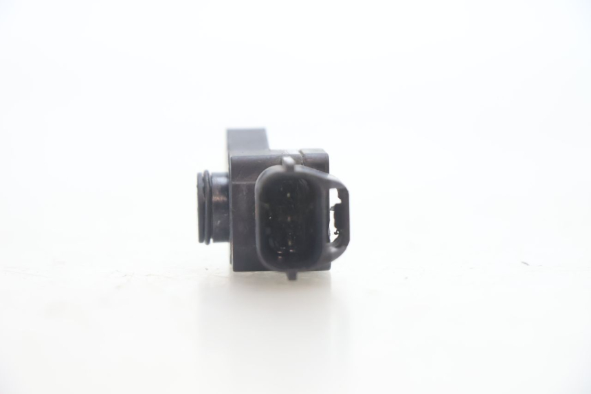 photo de TPS SENSOR BMW C SPORT 650 (2015 - 2021) - Alternative perspective