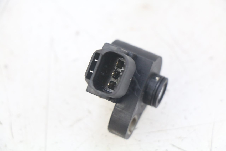photo de TPS SENSOR JM MOTORS EVOLIS 4T 50 (2018 - 2022) - Alternative perspective