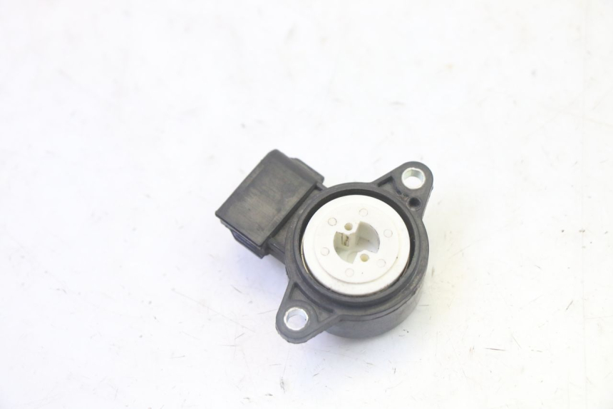 photo de TPS SENSOR YAMAHA X-CITY XCITY 125 (2007 - 2013) - Technical close-up