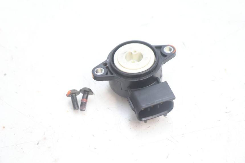 photo de TPS SENSOR YAMAHA XMAX X-MAX 125 (2006 - 2009) - Zoom on usage condition