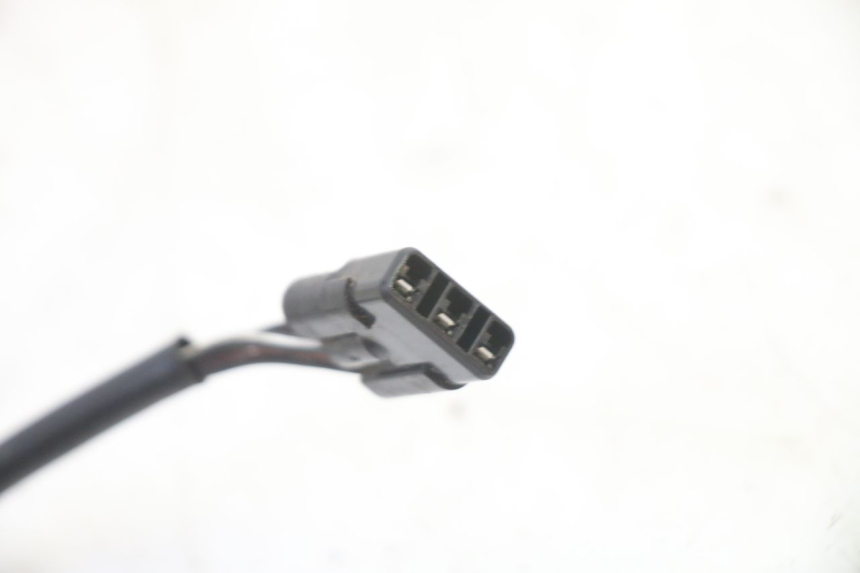 photo de SPEED SENSOR SUZUKI GSR 750 (2011 - 2017) - Alternative perspective