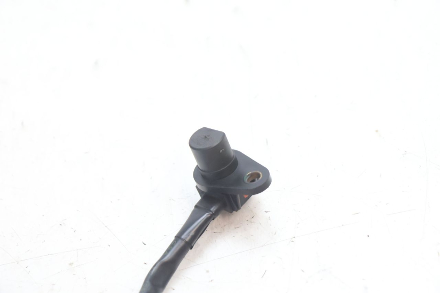 photo de SPEED SENSOR SUZUKI GSR 600 (2005 - 2012) - Alternative perspective
