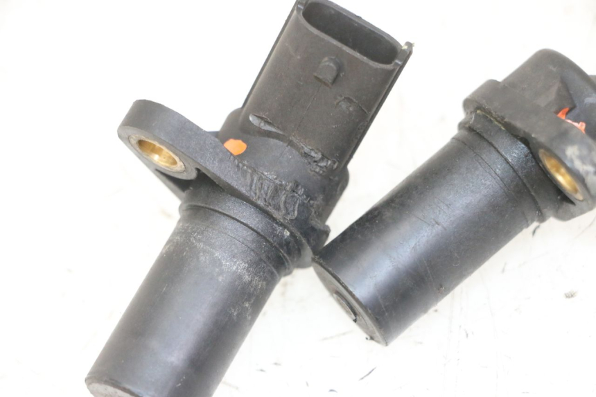 photo de SPEED SENSOR PIAGGIO IE MP3 YOURBAN 300 (2011 - 2016) - Alternative perspective