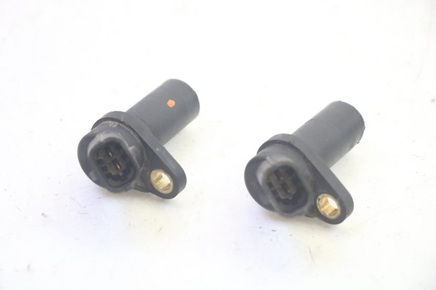 photo de SPEED SENSOR PIAGGIO MP3 LT 400 (2007 - 2012) - Fixing points details
