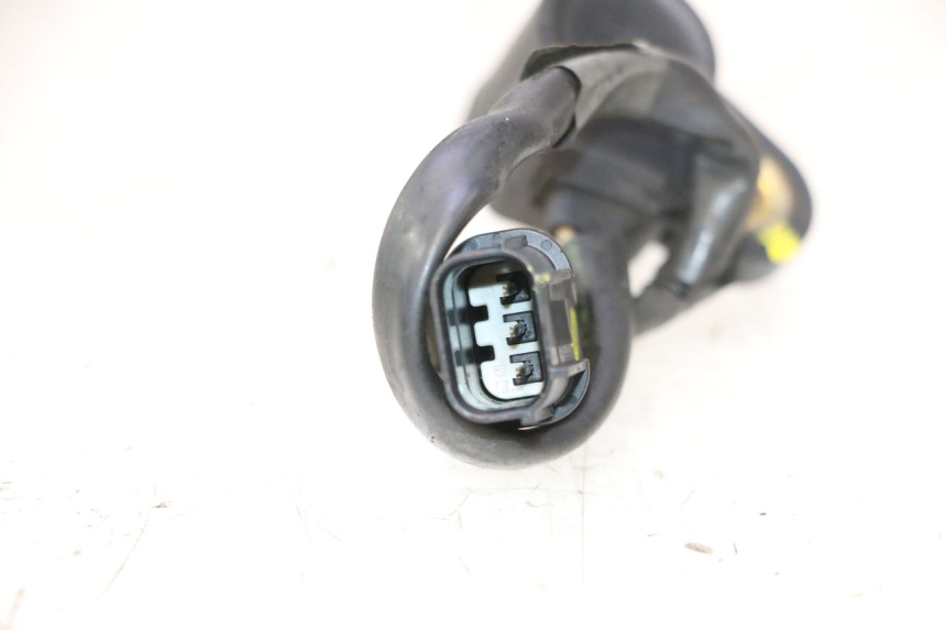 photo de ROLL LOCK POSITION SENSOR PIAGGIO MP3 500 (2011 - 2015) - Zoom on usage condition
