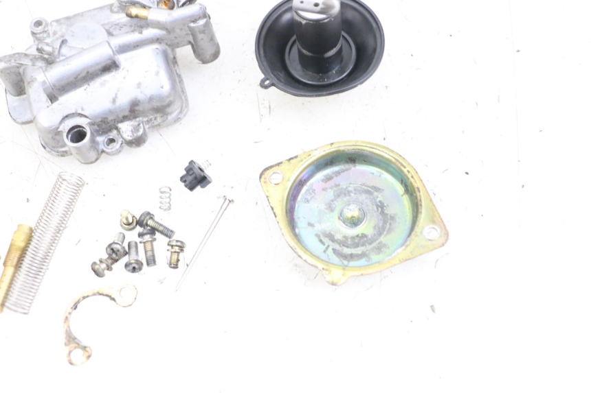 photo de CARBURETOR KYMCO AGILITY 4T 50 (2005 - 2018) - Alternative perspective