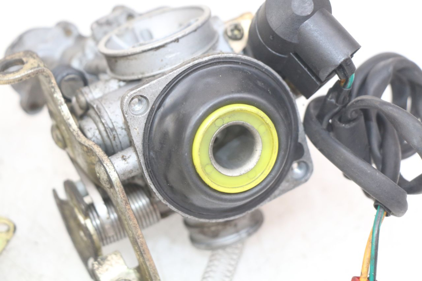 photo de CARBURETOR KYMCO AGILITY RS 4T 50 (2009 - 2013) - Surface and material condition
