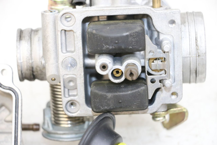 photo de CARBURETOR JONWAY AZTRAL 125 (2008 - 2017) - Additional view of the item