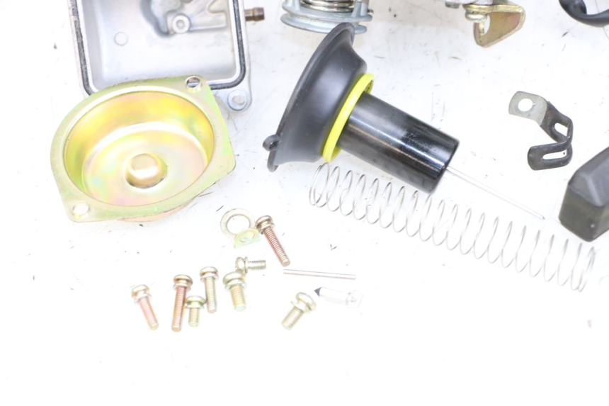 photo de CARBURETOR JONWAY AZTRAL 125 (2008 - 2017) - Distinctive features