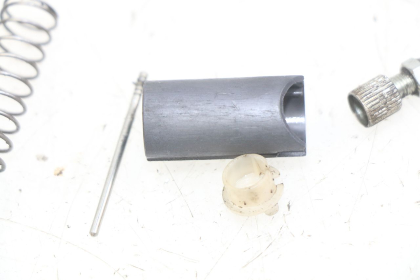 photo de CARBURETOR MBK BOOSTER NEXT GENERATION 50 (1995 - 1998) - Additional view of the item