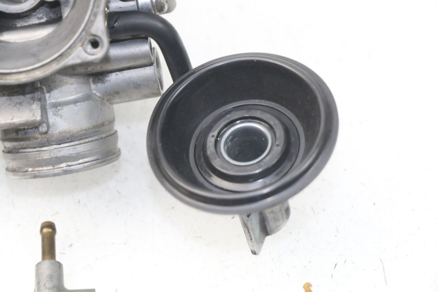 photo de CARBURETOR PIAGGIO CARNABY 125 (2007 - 2011) - Checked used part