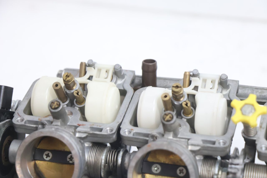 photo de CARBURETOR HONDA CB F HORNET 600 (2005 - 2006) - Additional view of the item