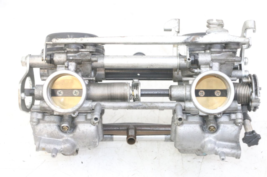 photo de CARBURETOR HONDA CBF 500 (2004 - 2007) - Distinctive features