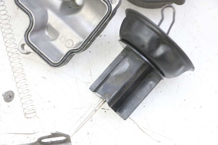 photo de CARBURETOR HONDA CBF 500 (2004 - 2007) - Spare part profile view